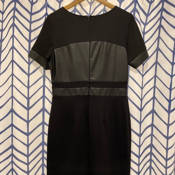 Kenneth Cole New York Dress w/ Back Zipper - Picture 4 of 4